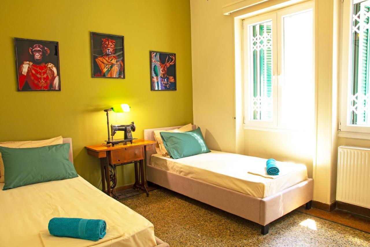 Exis Suite Atene Esterno foto