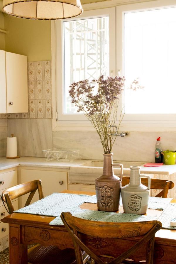 Exis Suite Atene Esterno foto